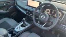 Nissan Qashqai 1.3 DiG-T MH N-Connecta 5dr Petrol Hatchback